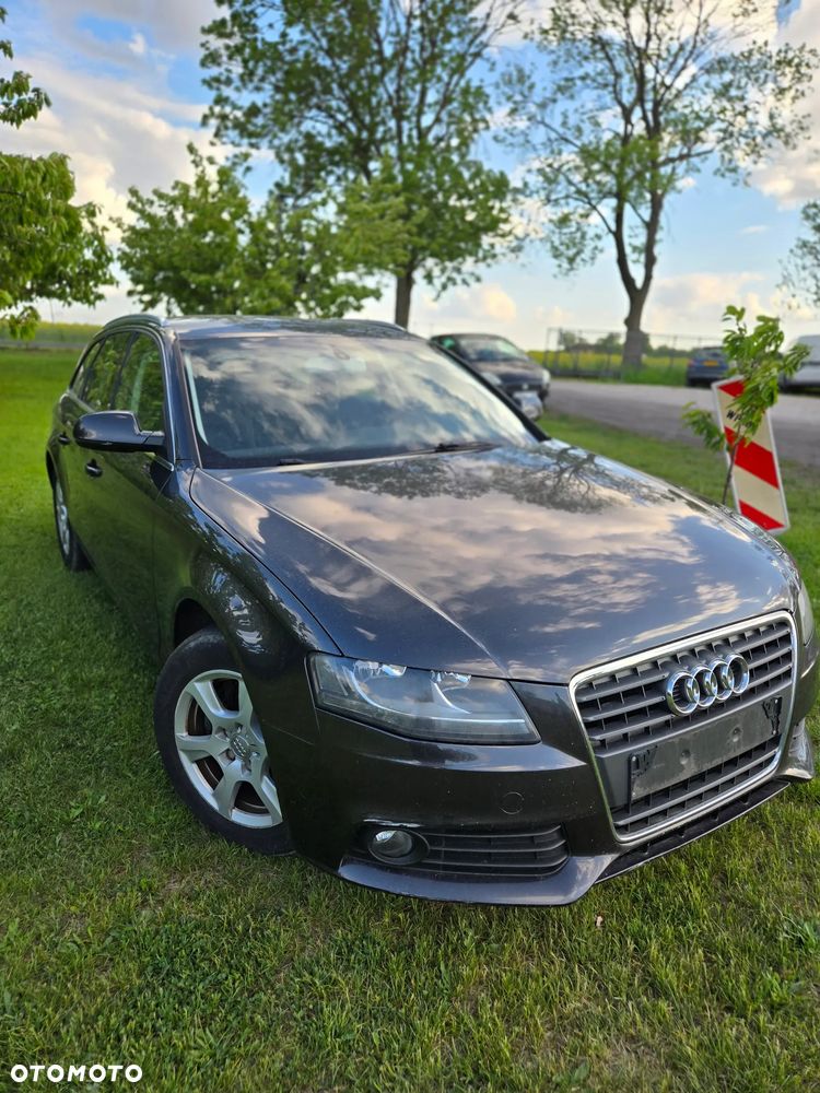 Audi A4 Avant - 2