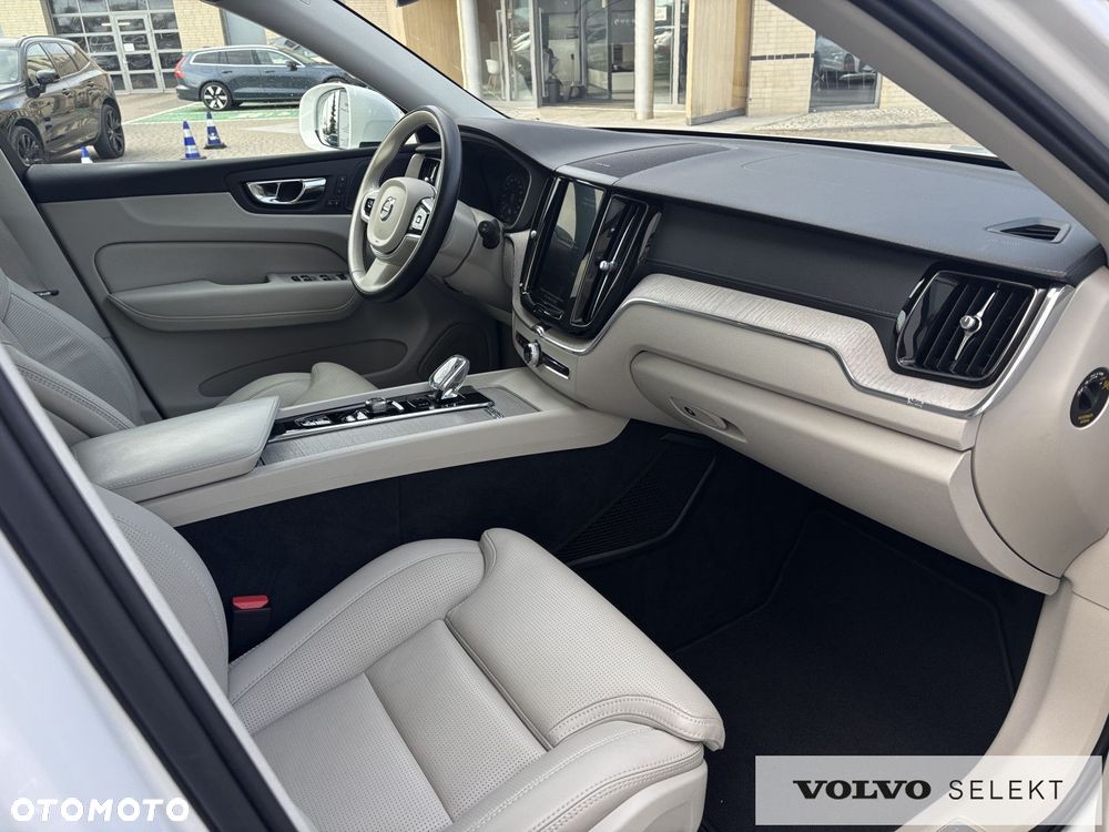 Volvo XC 60 - 11
