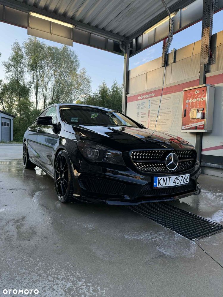 Mercedes-Benz CLA 250 4Matic 7G-DCT - 4