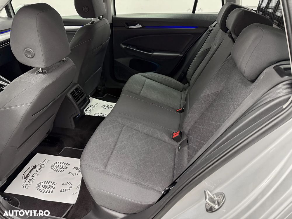 Volkswagen Golf 2.0 TDI SCR Life - 19
