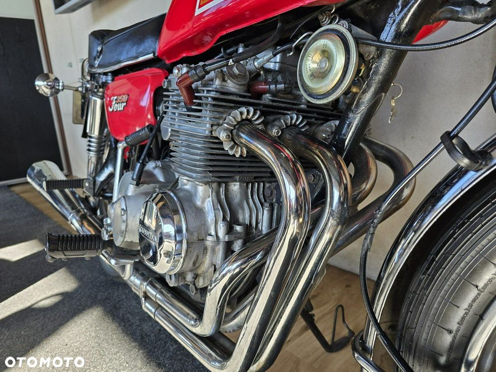 Honda CB - 11