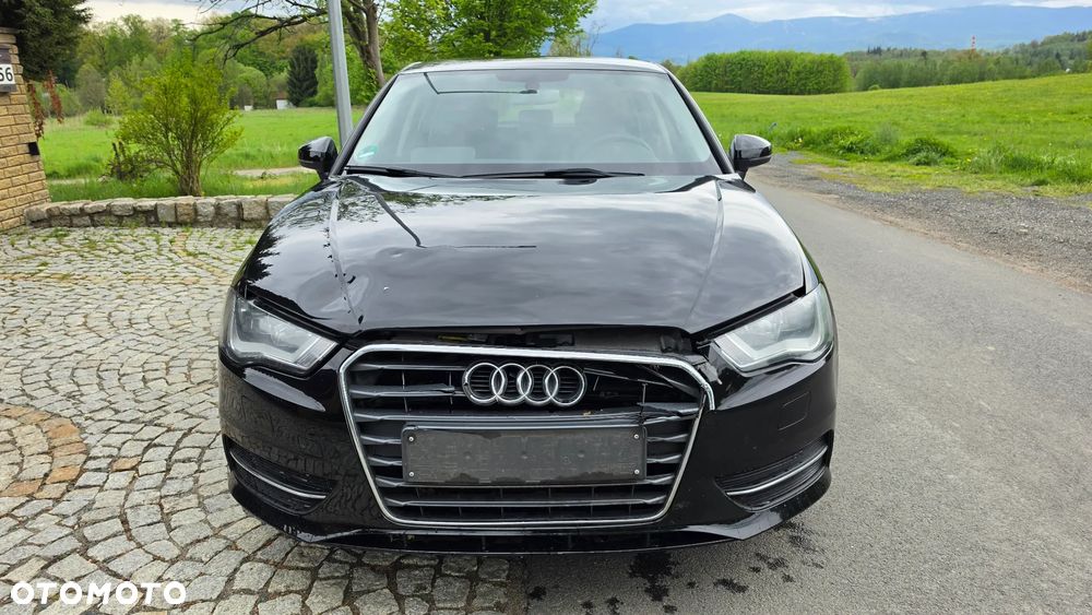 Audi A3 Sportback - 3