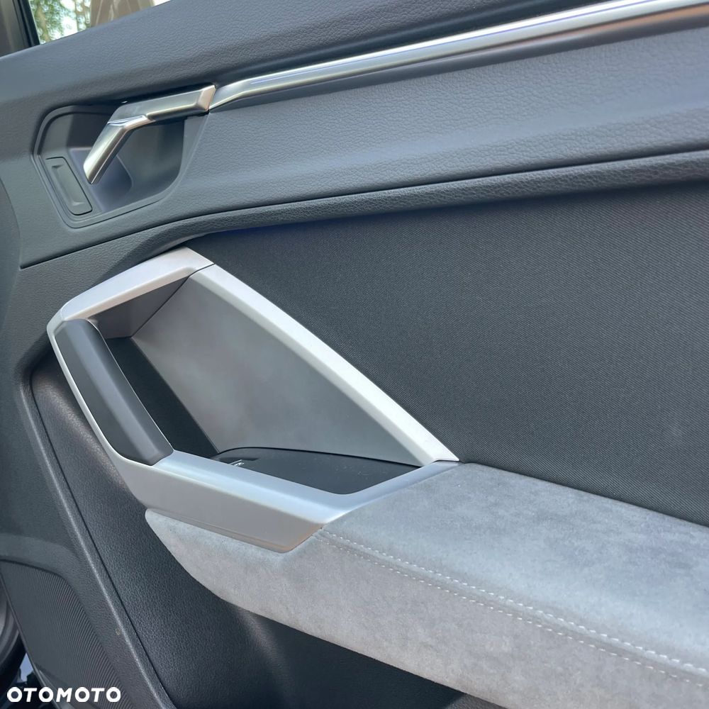 Audi Q3 40 TFSI Quattro S tronic - 18