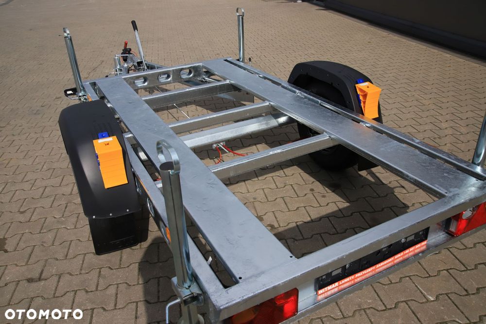 Wiola Przyczepa do zabudowy pod agregat - 2