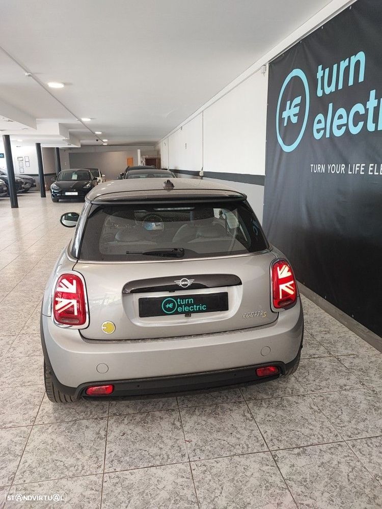 MINI 3 Portas Cooper SE - 6