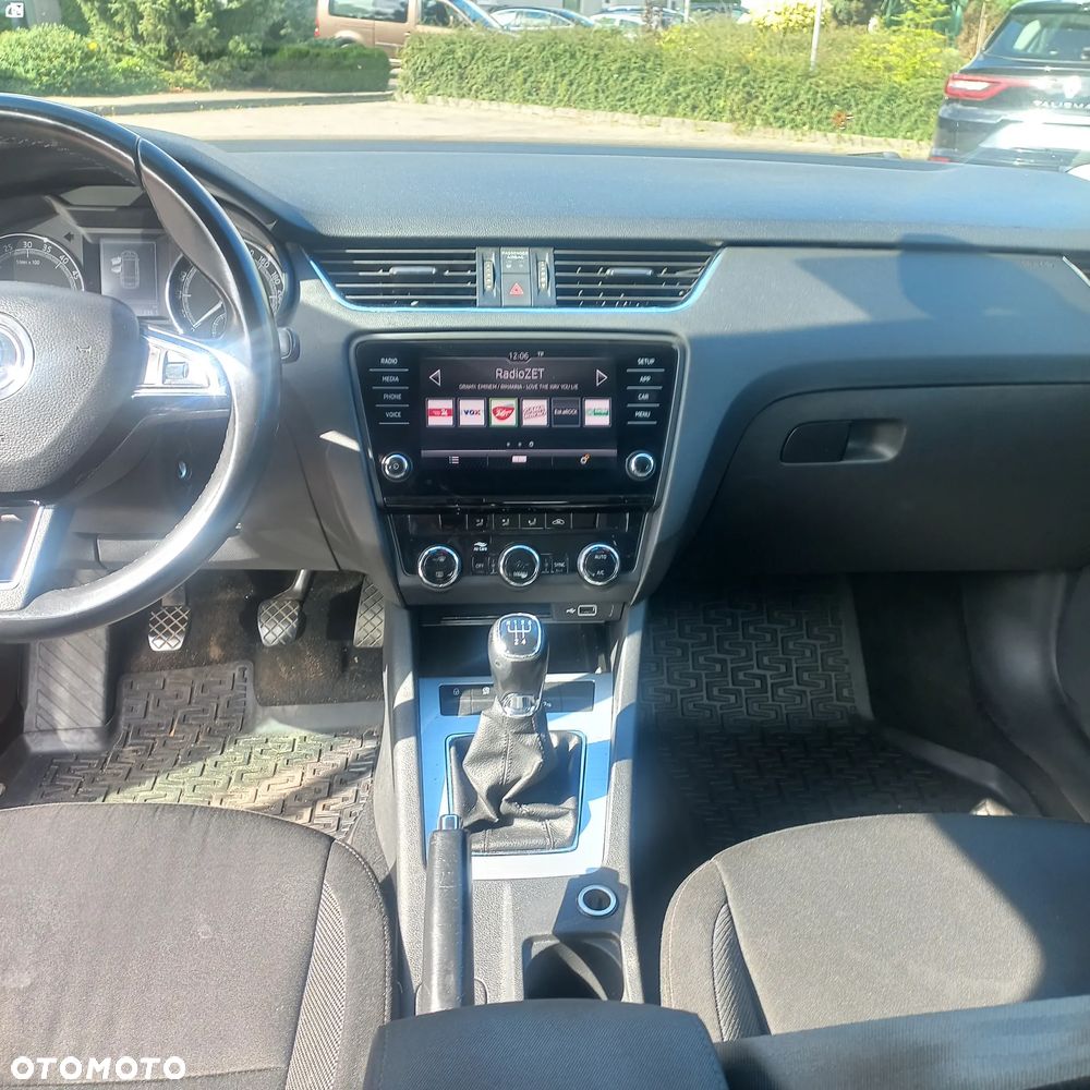 Skoda Octavia 1.6 TDI Ambition - 16