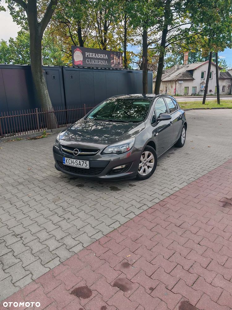 Opel Astra 1.4 T Enjoy - 4