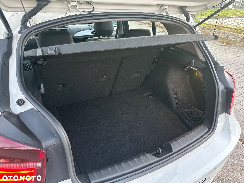 BMW Seria 1 116i - 19