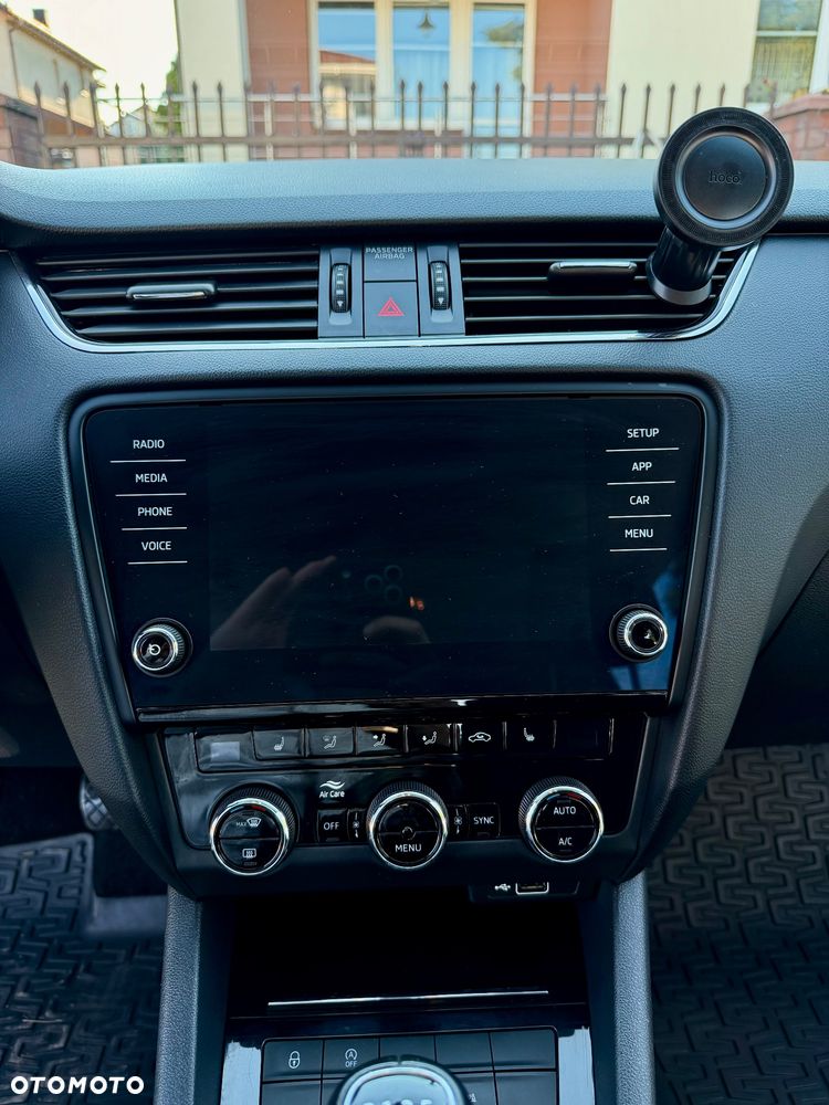 Skoda Octavia 1.5 TSI ACT Style - 16