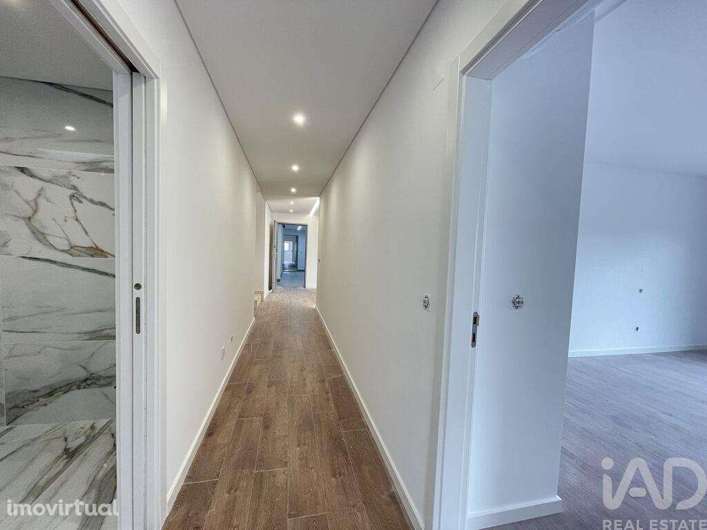 Apartamento T3 em Nossa Senhora de Fátima de 128,00 m2 - Grande imagem: 2/21