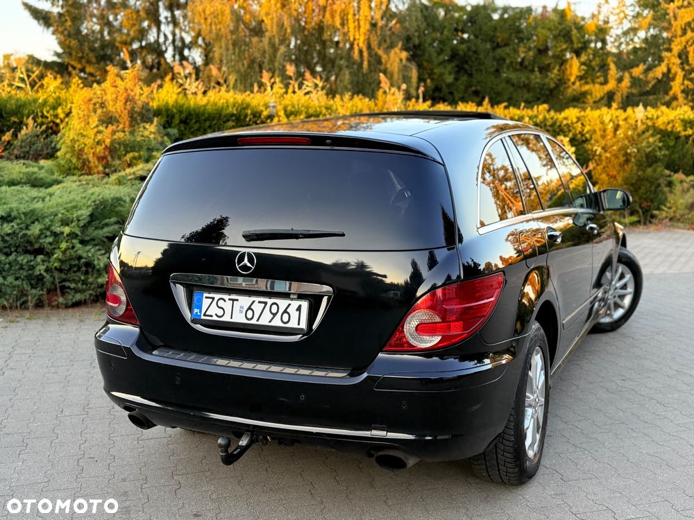 Mercedes-Benz Klasa R 350 CDI L 4Matic 7G-TRONIC DPF Grand Edition - 33