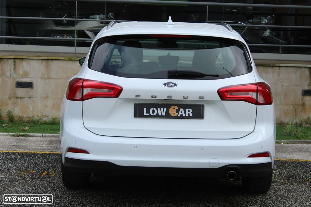 Ford Focus SW 1.5 TDCi EcoBlue Active - 10