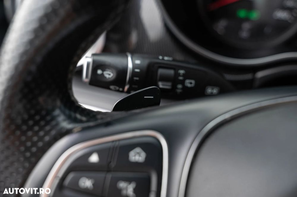 Mercedes-Benz V 220 d Lang 9G-TRONIC - 28