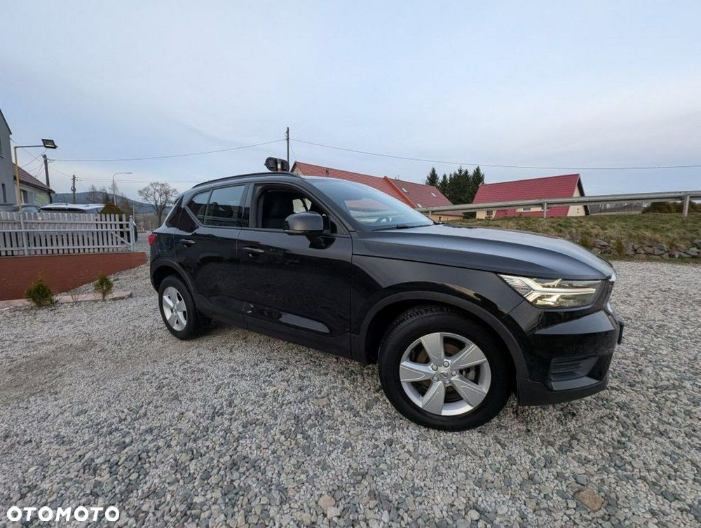 Volvo XC 40 - 3
