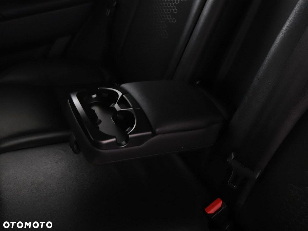 Land Rover Discovery Sport 2.0 TD4 Pure - 36