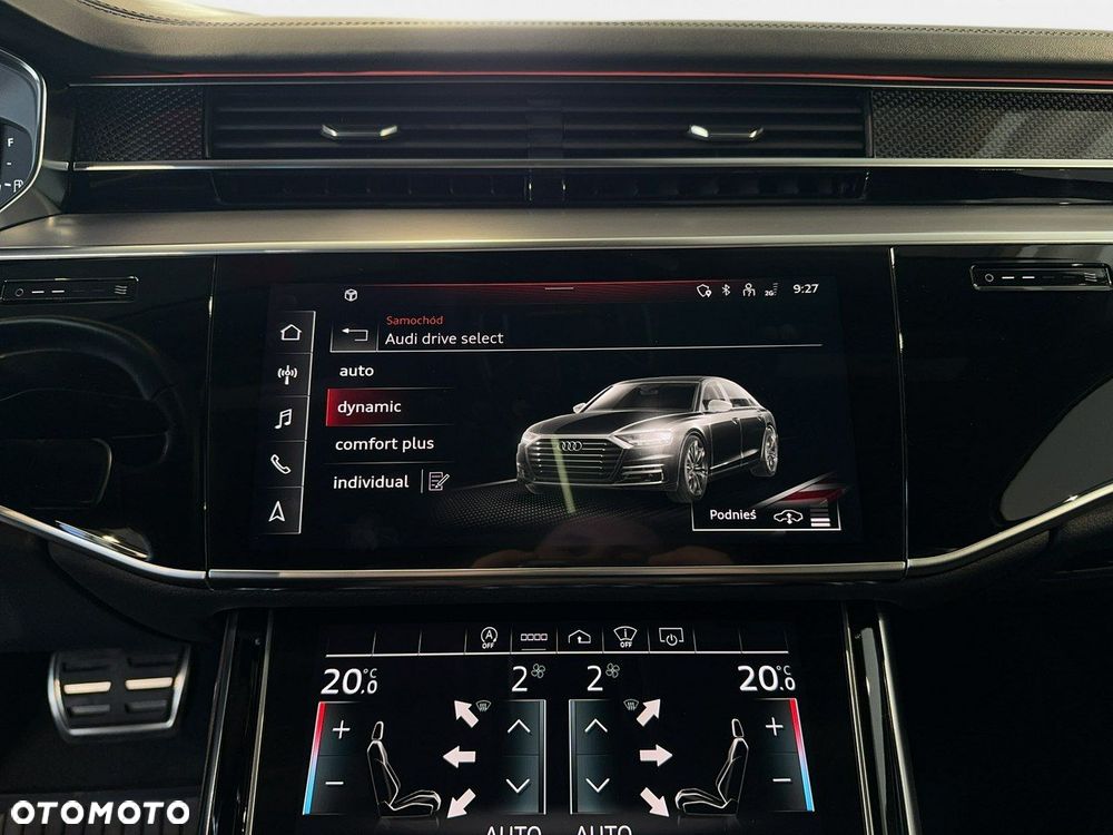 Audi S8 - 30