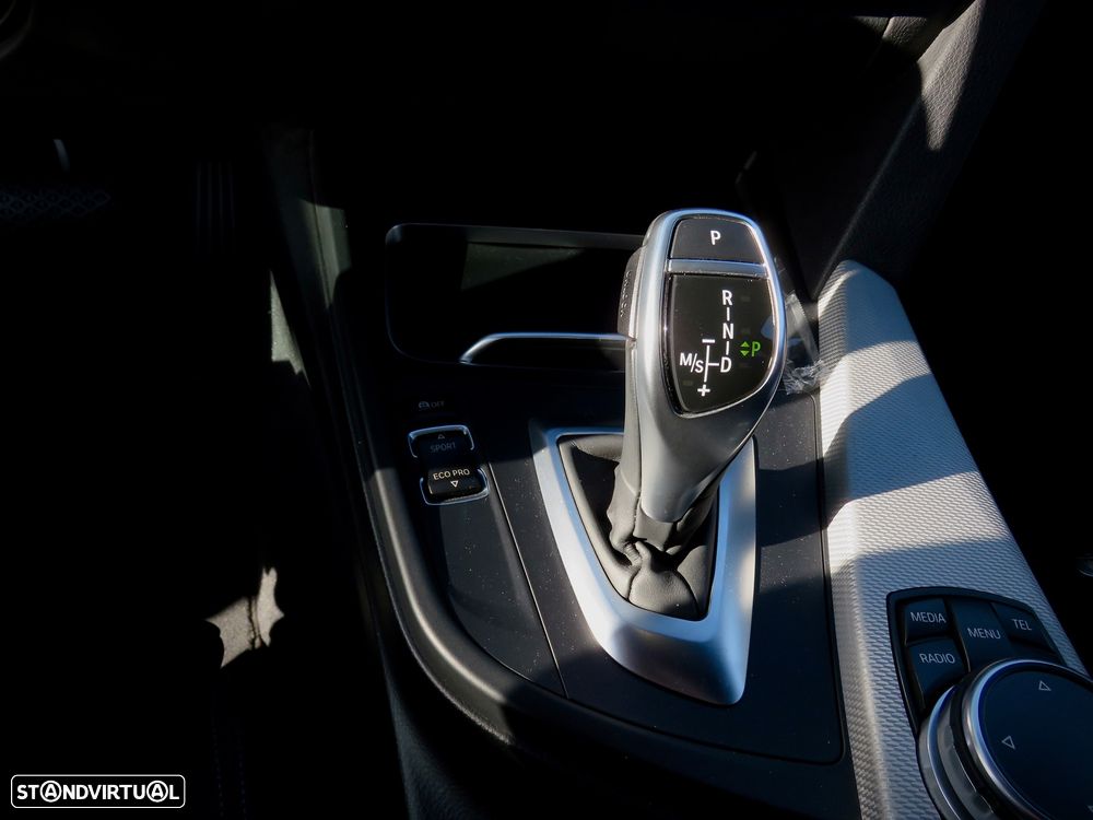 BMW 420 Gran Coupé d Pack M Auto - 10