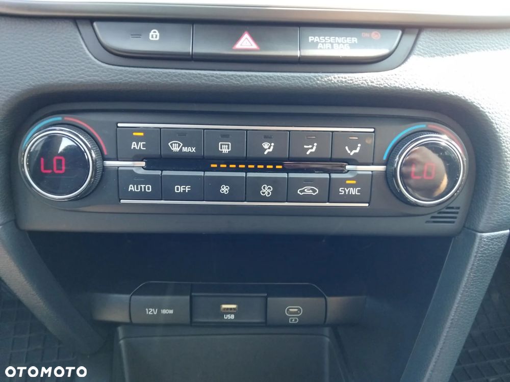 Kia Ceed 1.5 T-GDI M - 18