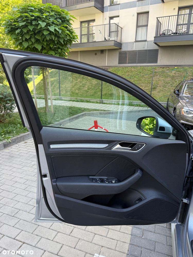 Audi A3 Sportback - 6