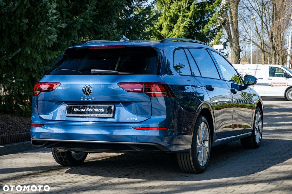 Volkswagen Golf - 12