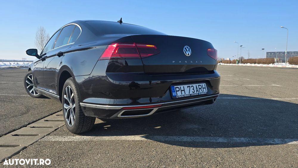 Volkswagen Passat 2.0 TDI DSG Highline - 4