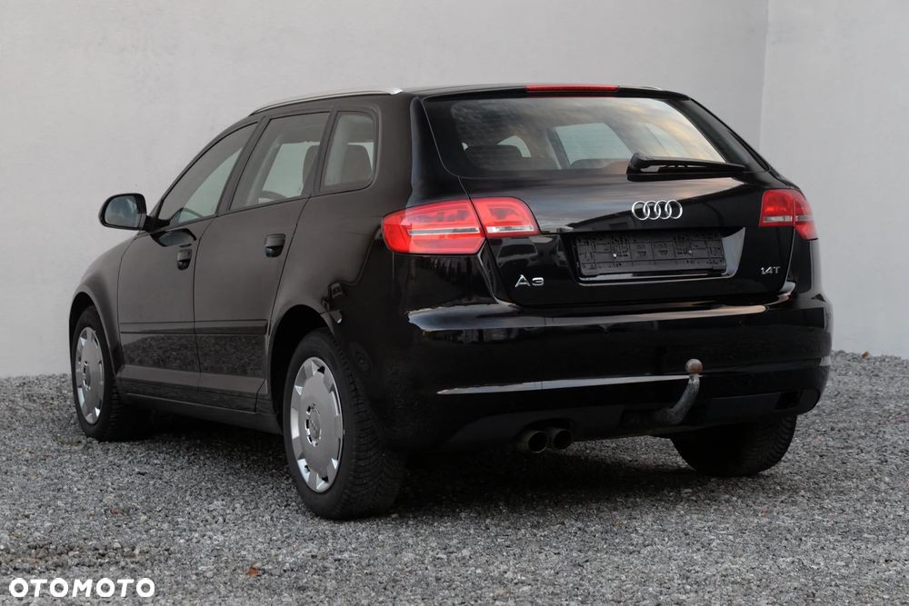 Audi A3 Sportback - 14