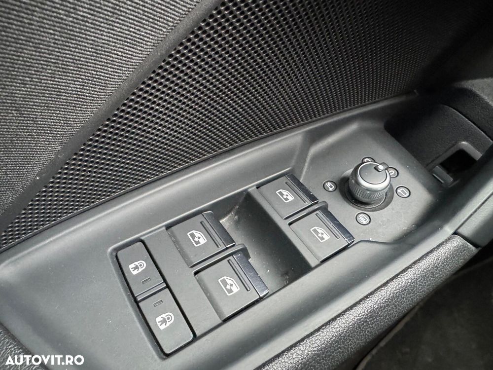 Audi A3 Limuzina 2.0 35 TDI S tronic Advanced - 19