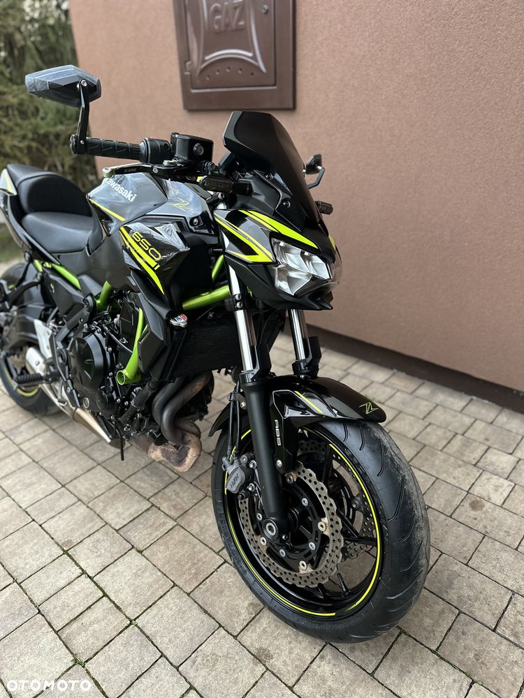Kawasaki Z 650 - 18