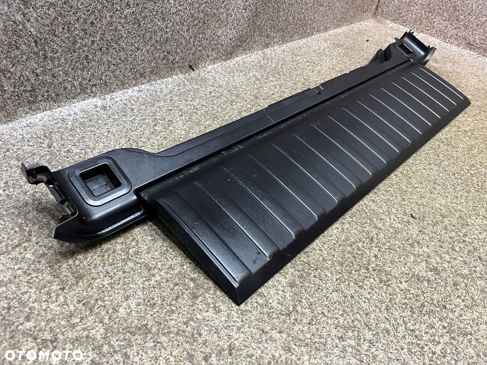 Nakladka listwa oslona burty tylnego pasa progu bagaznika BMW E70 X5 ORG - 3