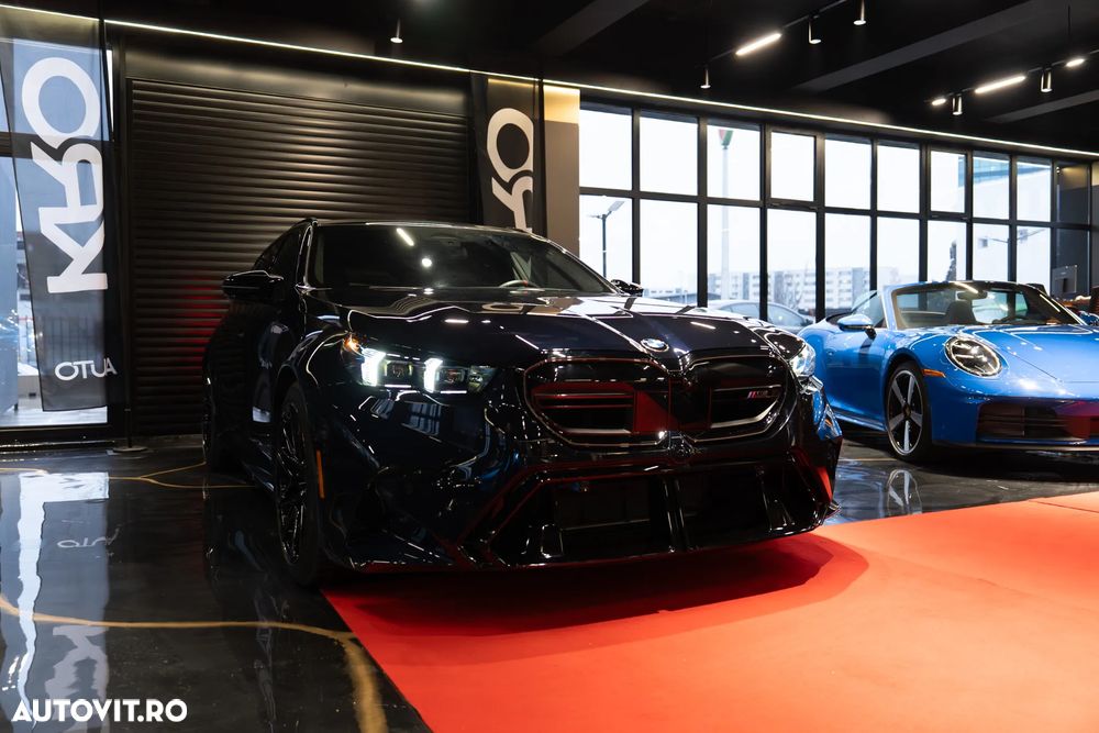 BMW M5 xDrive - 16