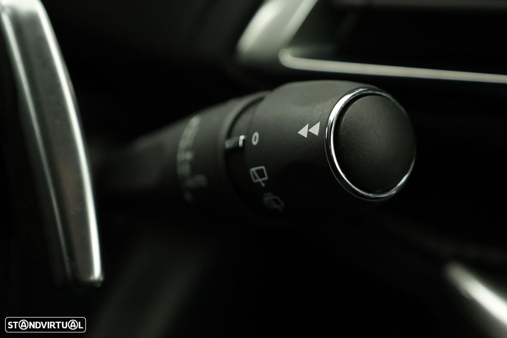 Peugeot 3008 1.2 Hybrid Allure Pack e-DCS6 - 19