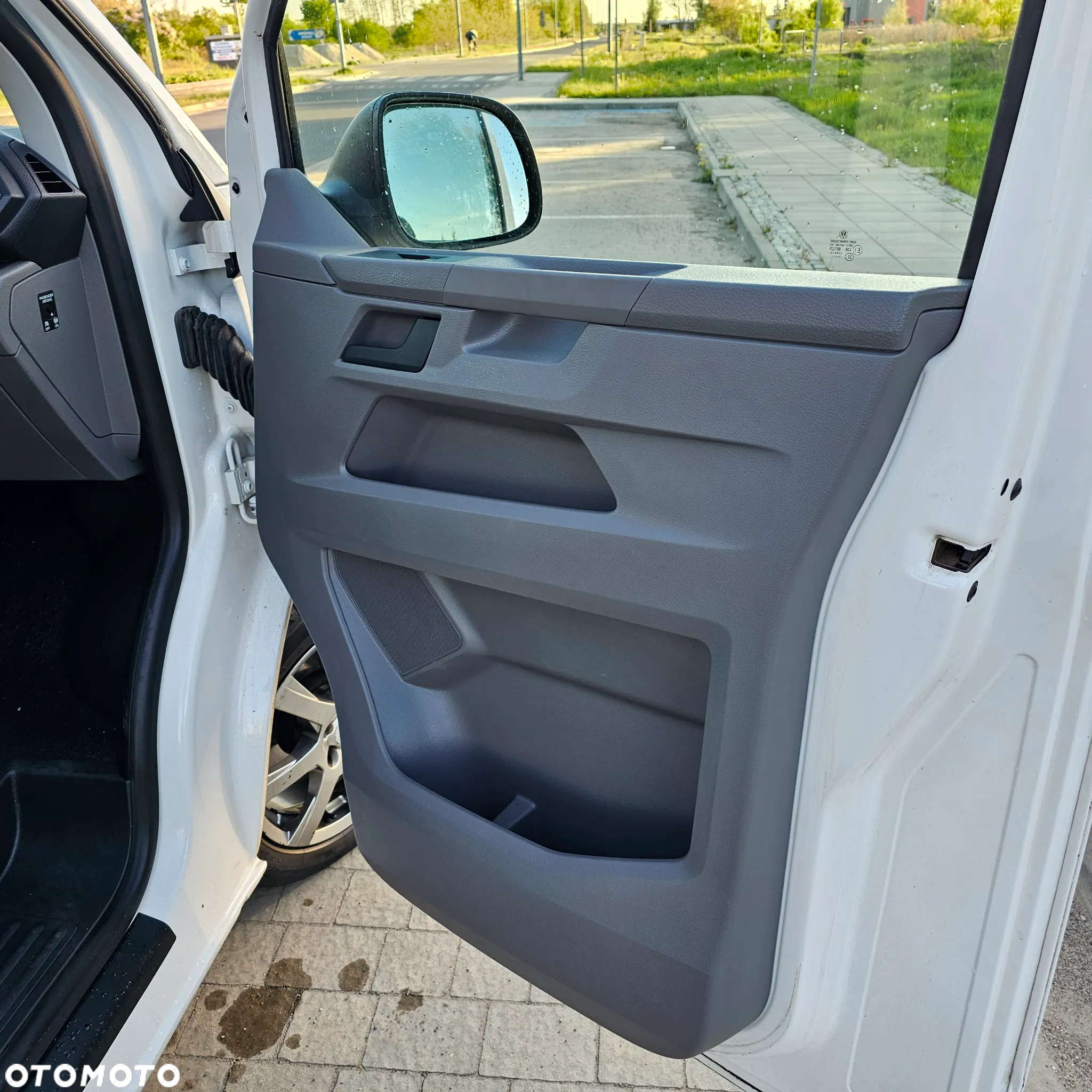 Volkswagen T6.1 2.0 TDI FURGON BLASZAK 34.378 KM - 12