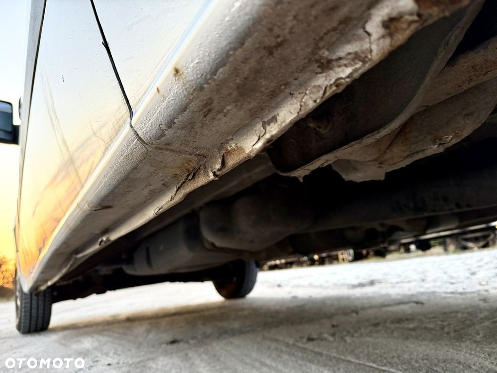 Volkswagen Crafter - 10
