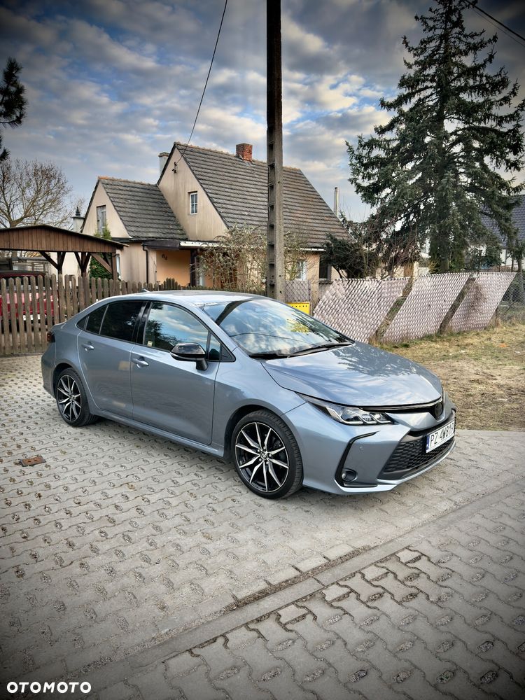 Toyota Corolla 1.8 Hybrid Comfort - 1