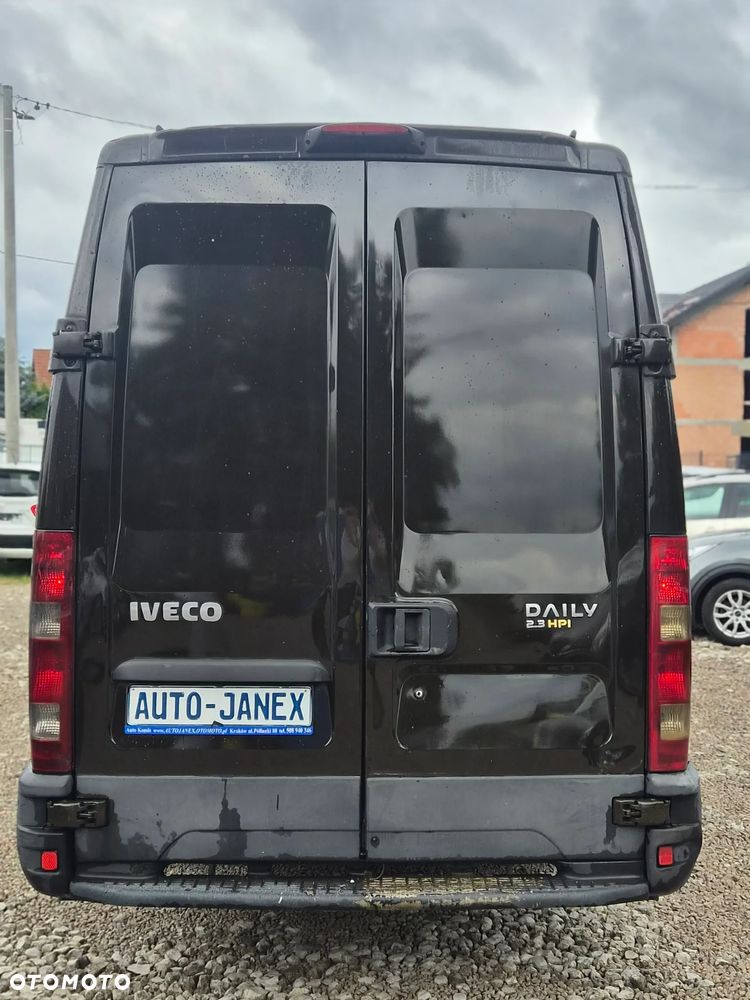 Iveco 35S13V - 9