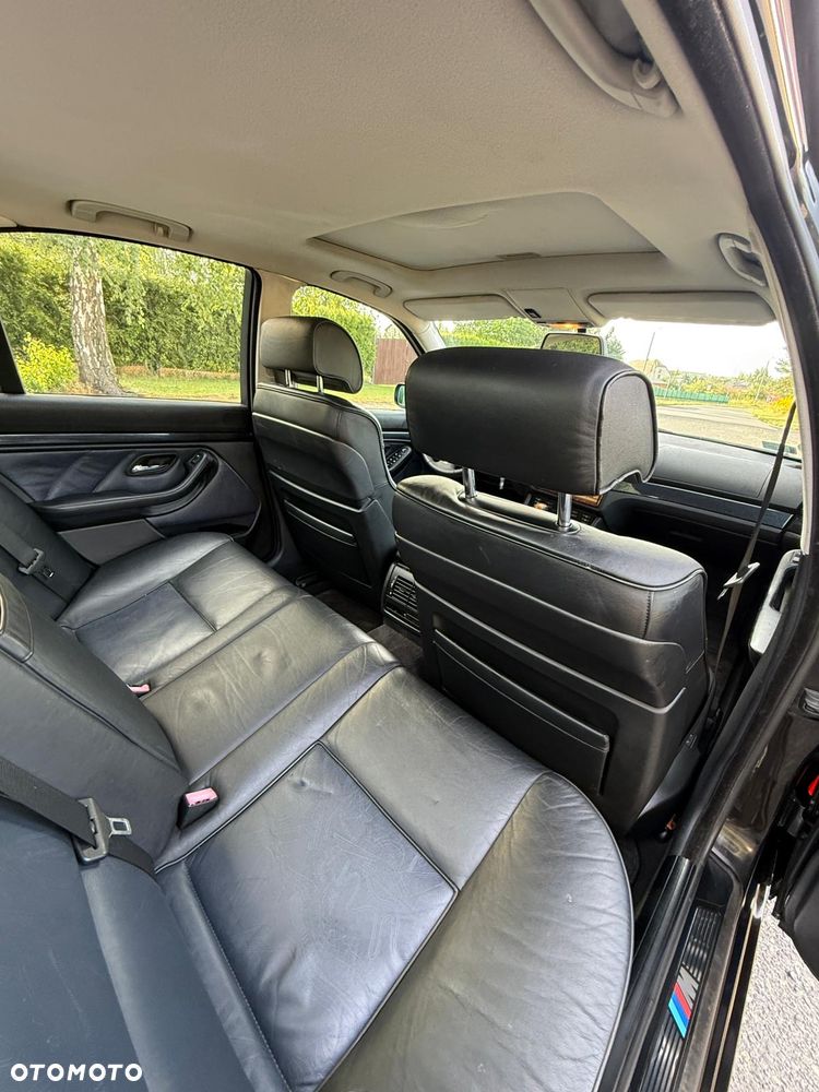BMW Seria 5 - 26