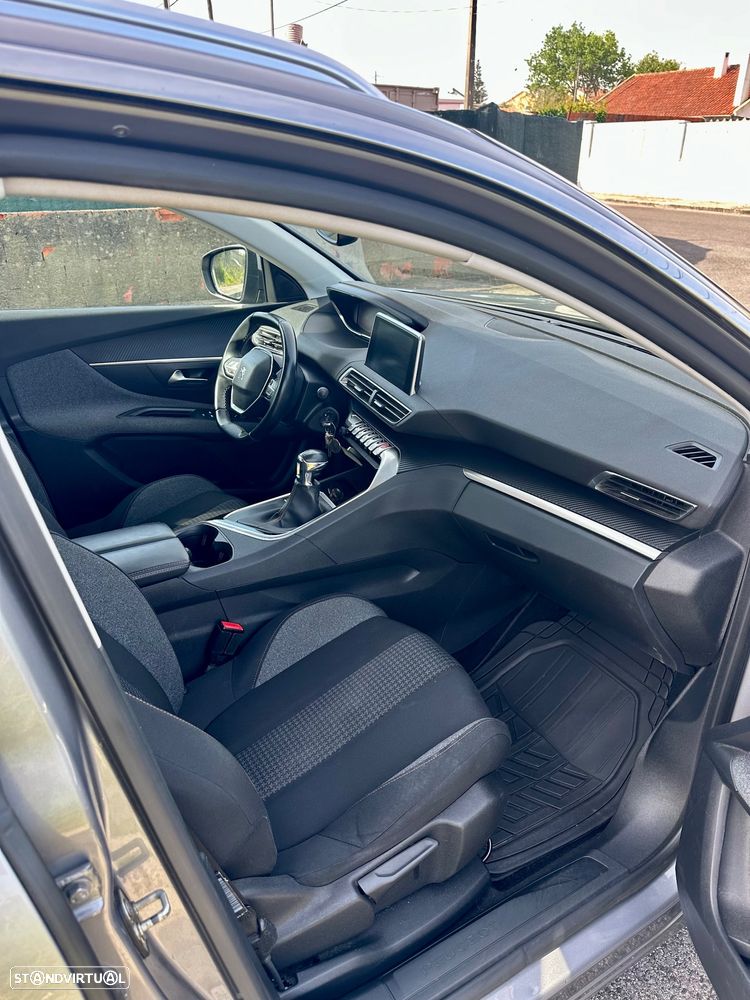 Peugeot 3008 1.5 BlueHDi Allure Pack - 6