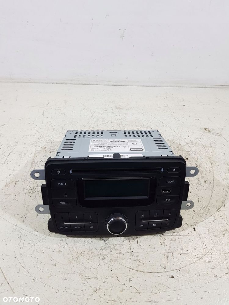 radio radioodtwarzacz cd 281155216r dacia duster i dokker bez kodu - 3