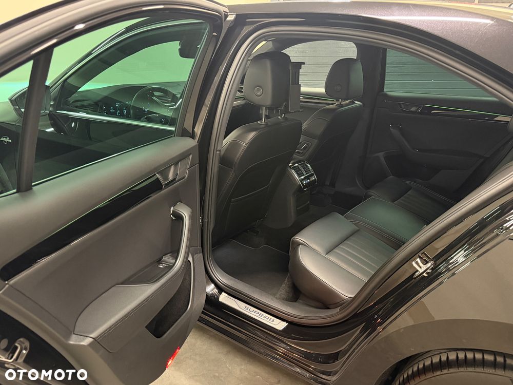 Skoda Superb 2.0 TSI 4x4 L&K DSG - 18