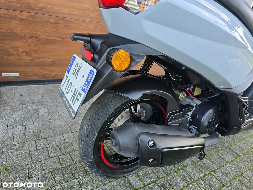 Peugeot Kisbee - 27