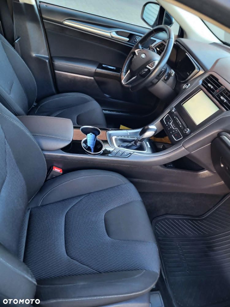 Ford Mondeo 2.0 TDCi STart-Stopp PowerShift-Aut Titanium - 8