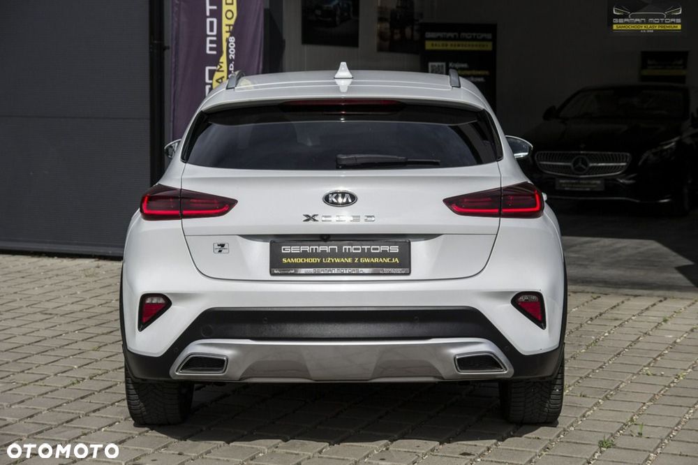 Kia XCeed 1.6 T-GDI Business Line DCT - 16