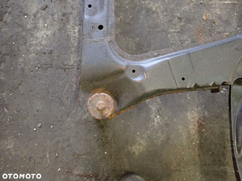 SANKI WÓZEK KOŁYSKA NISSAN JUKE 1.5 DCI - 8