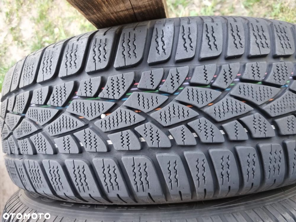 OPONY Dunlop SP Winter Sport 3D 215/60R17C 104/102H 2021r, 7/6,5mm bdb stan - 2