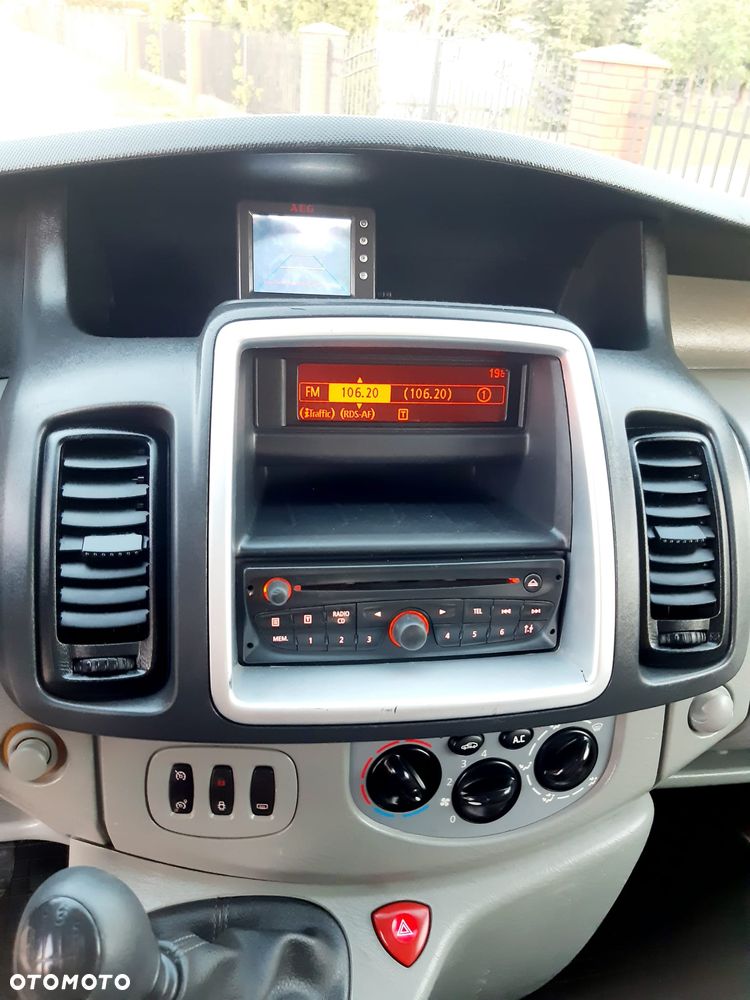 Renault Trafic L1H1 Passenger Lux - 37