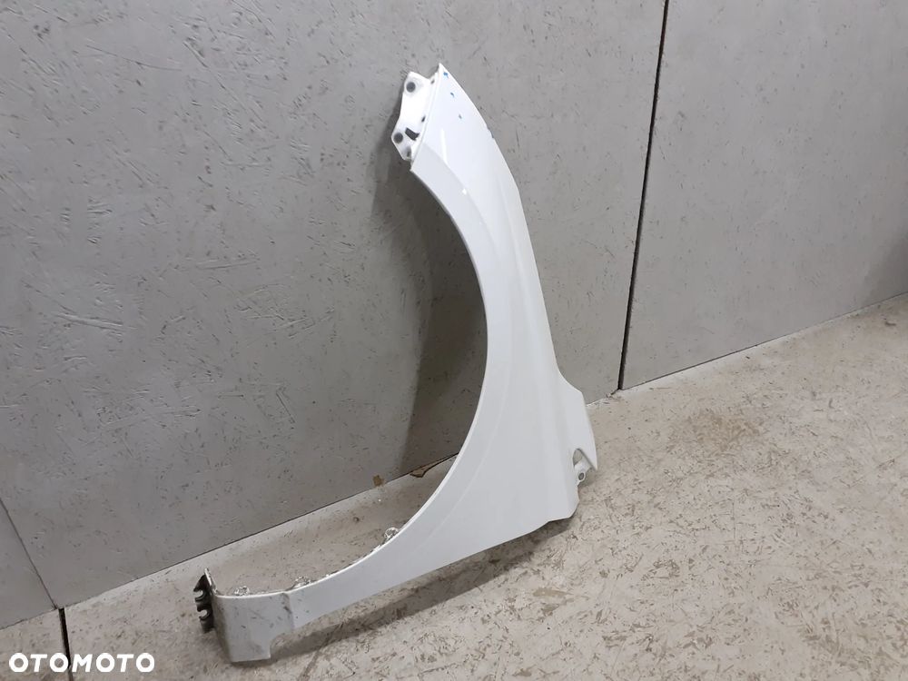 BŁOTNIK PRZEDNI PRZÓD LEWY HYUNDAI I20 III 2020-> - 2