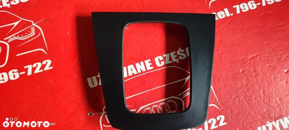 Osłonka Czarna Gałki Zmiany Biegów Audi A4 B7 2.0 TDI Multitronik 05 r - 2