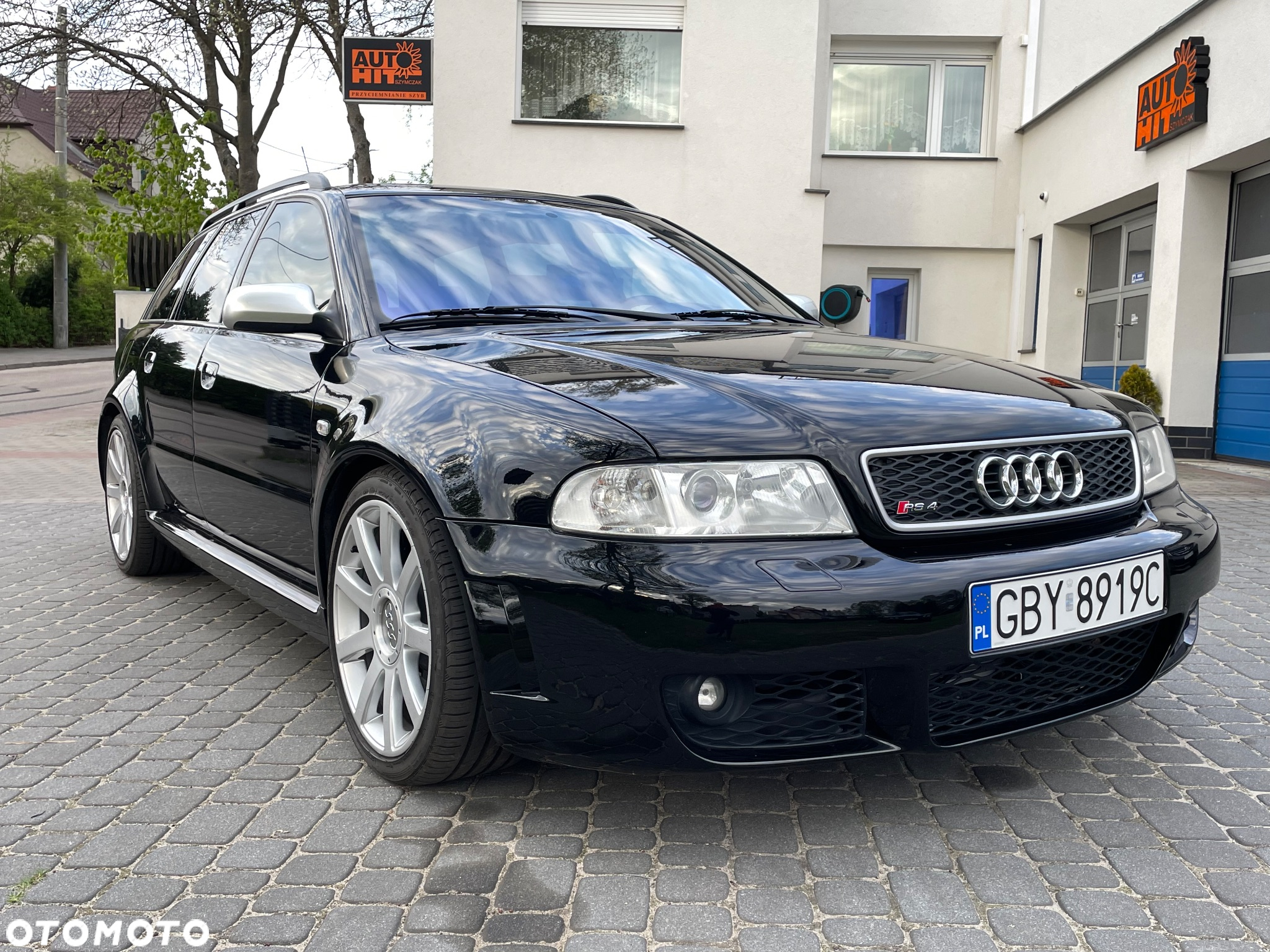 Audi RS4 Avant 2.7 Quattro - 3