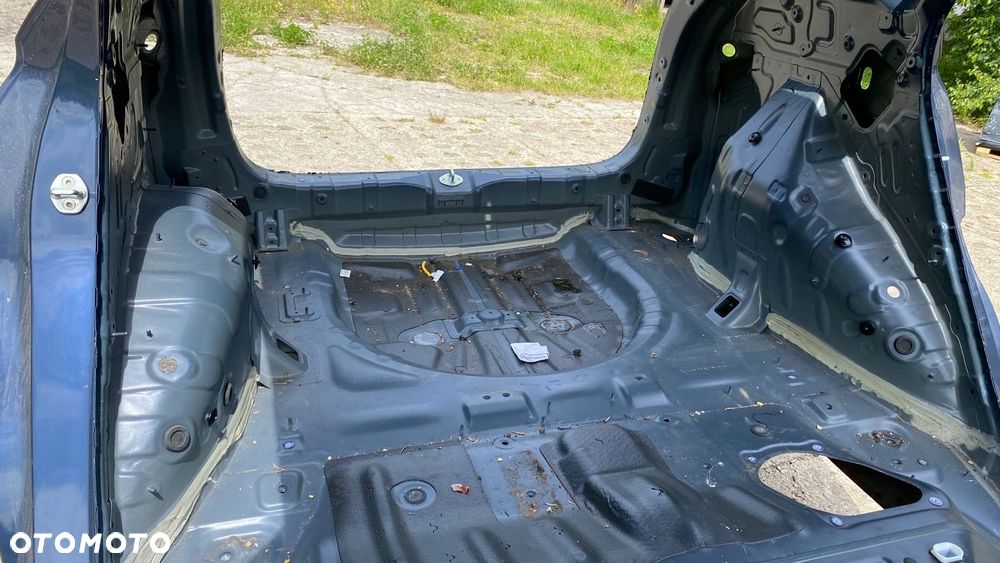 HYUNDAI TUCSON II III PAS TYLNY PODŁOGA BAGAŻNIKA WANNA SG5 15-21 - 3