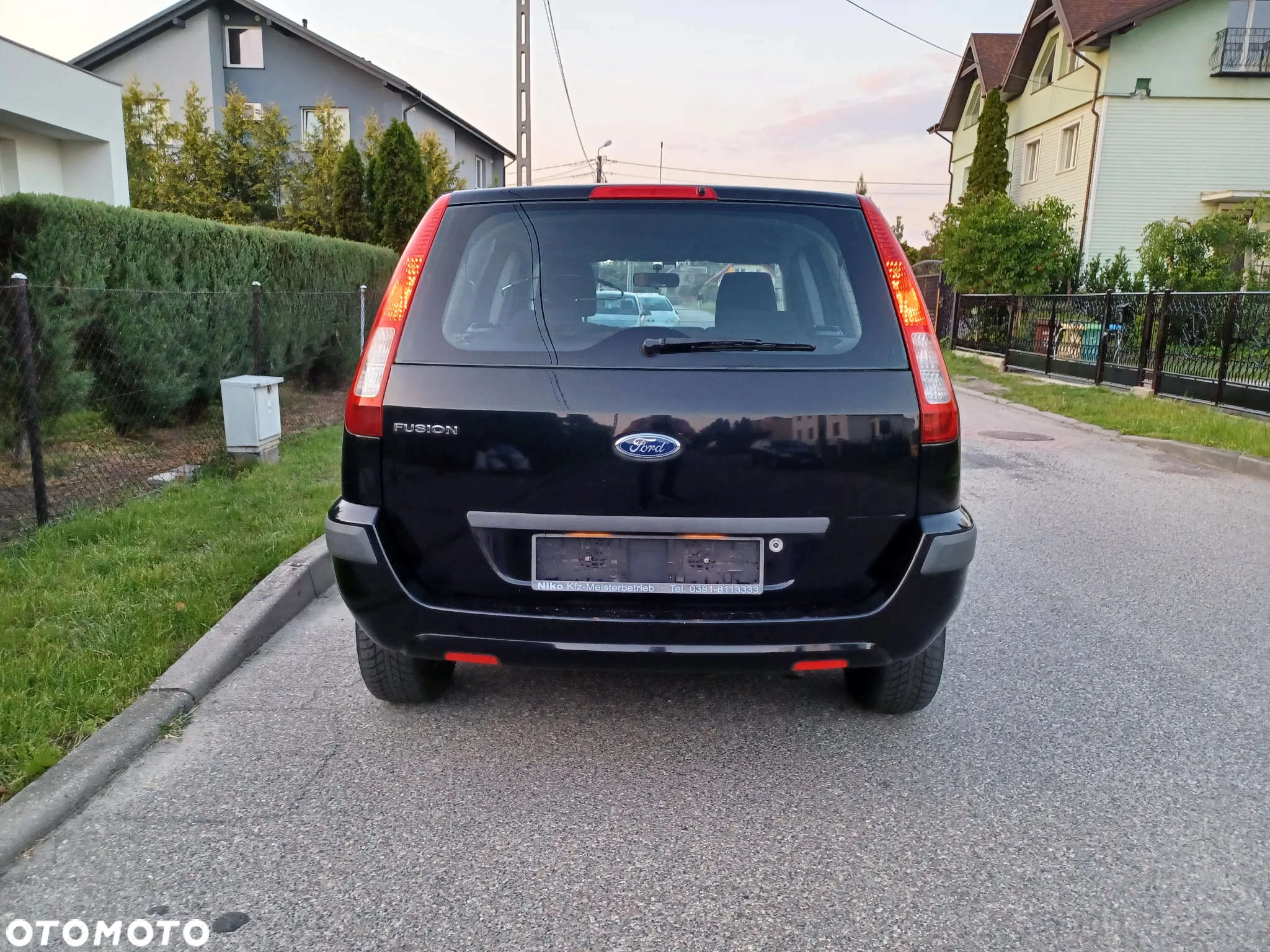 Ford Fusion 1.4 Ambiente - 8